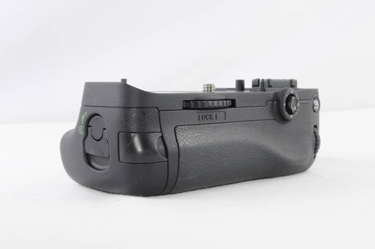 メーカー再生品】 Nikon MD-MB14 マルチパワーパック 純正美品 D600