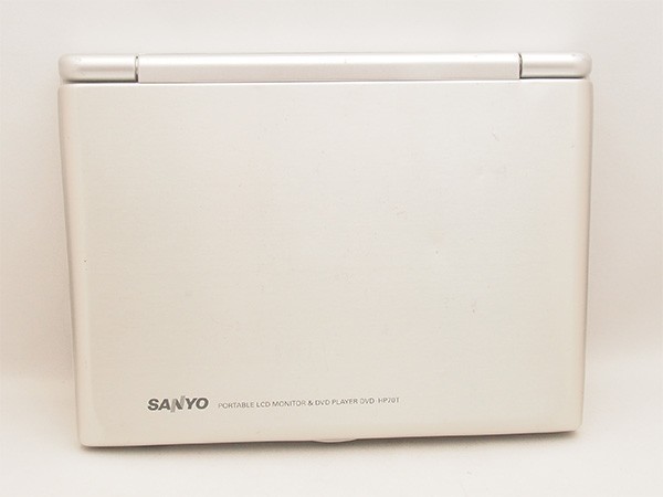 サンヨー DVD-HP70T 本体のみ ポータブルDVDプレーヤー SANYO ジャンク品 管12320_画像8