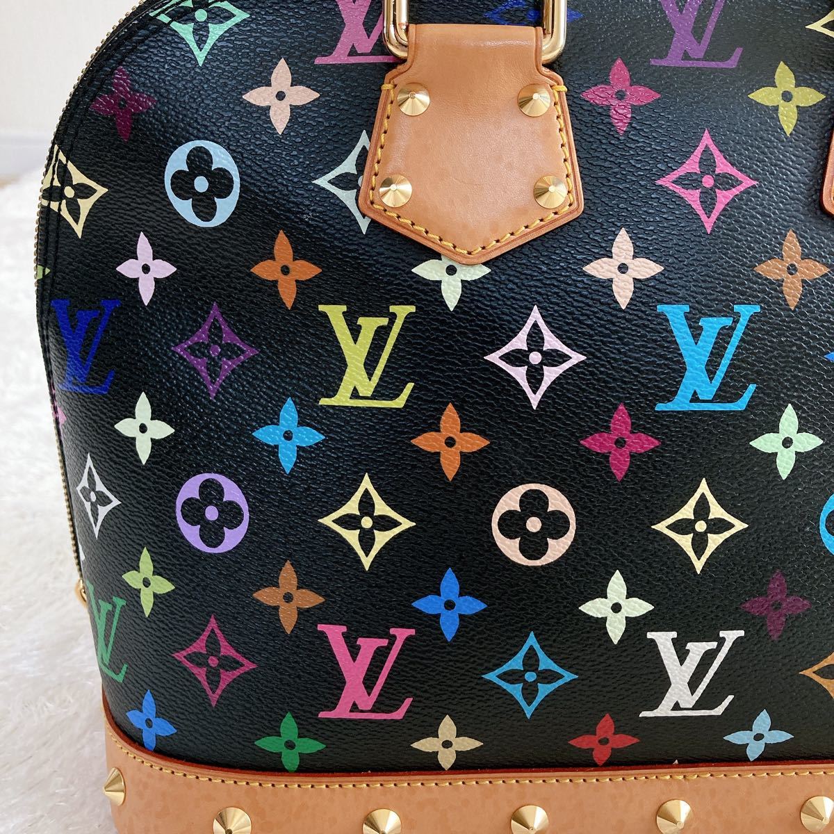 美品 ルイ ヴィトン マルチカラー アルマ ノワール モノグラム 美品 ルイ ヴィトン マルチカラー アルマ ノワール モノグラム