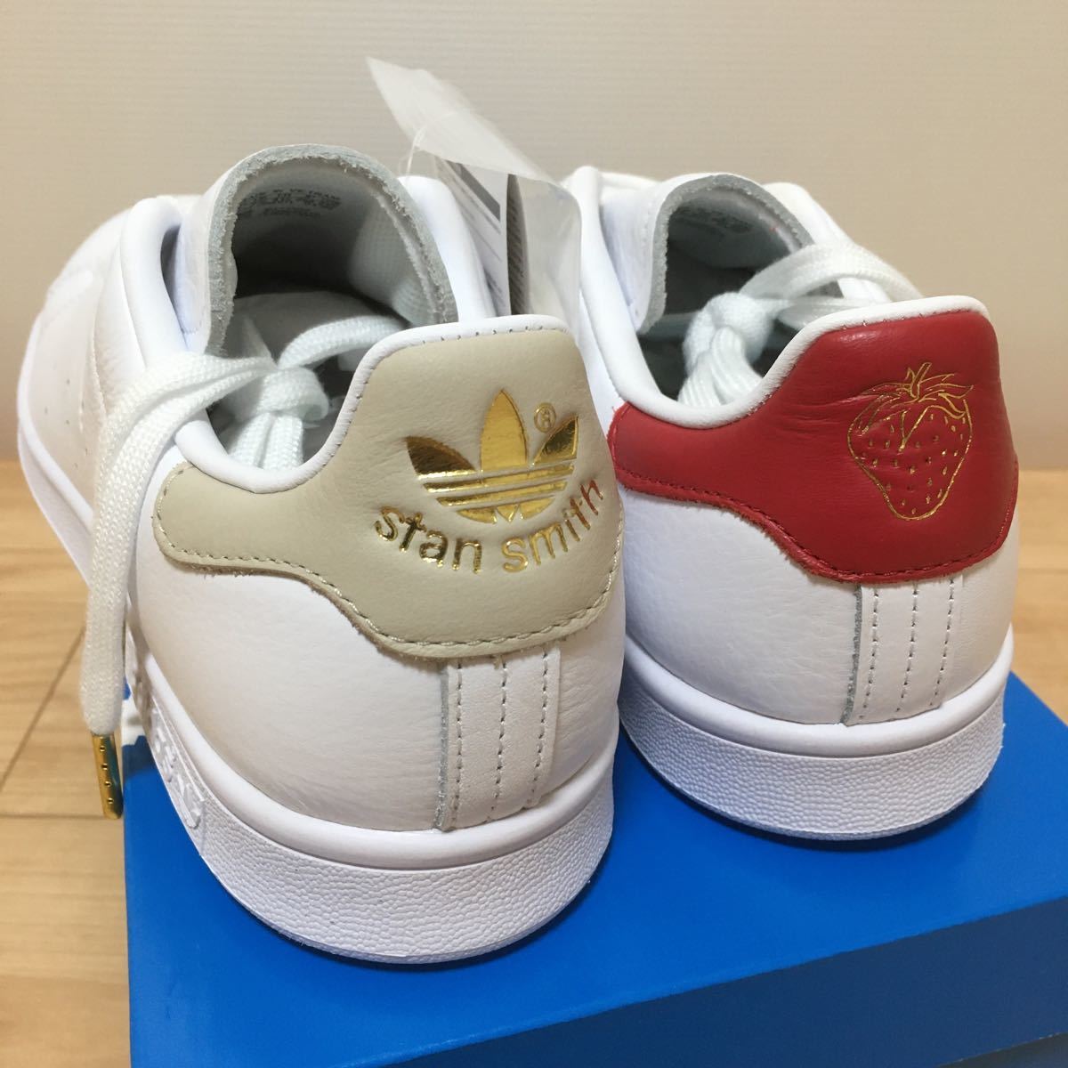 新品26cm】adidas スタンスミス ホワイト/レッド/ゴールド刻印-