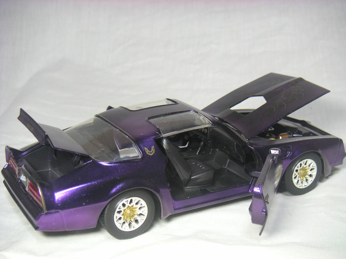 1/24 Jada toys・カスタム・アメジストパープルVer,箱改造品/ワイルドS:Firebirdトランザム TRANS-AM/ポンティアック・ ファイアーバード - 乗用車 1/24 Jada toys・カスタム・アメジストパープルVer,箱改造品/ワイルドS:Firebirdトランザム TRANS-AM/ポンティアック・ ファイアーバード - 乗用車