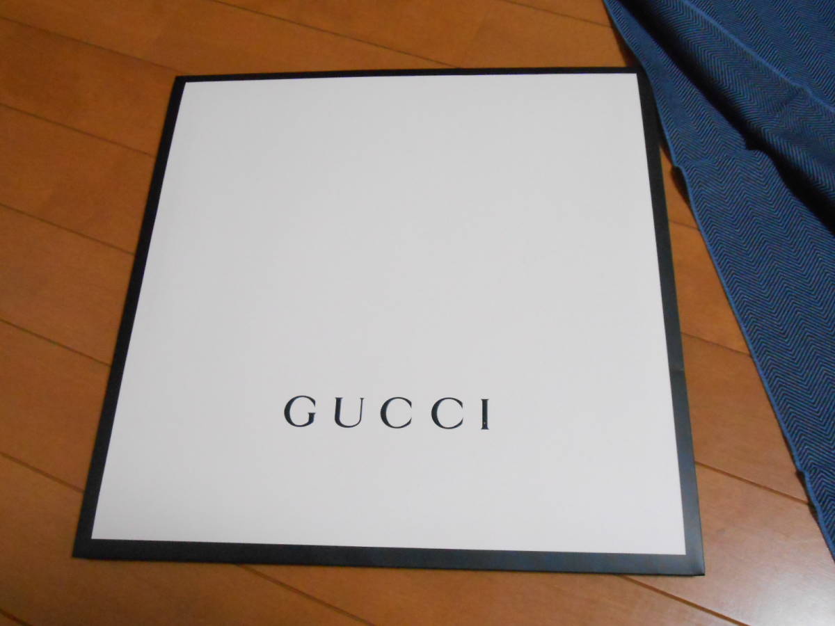 PayPayフリマ|GUCCI グッチ マフラーストール 【新品未使用・外箱