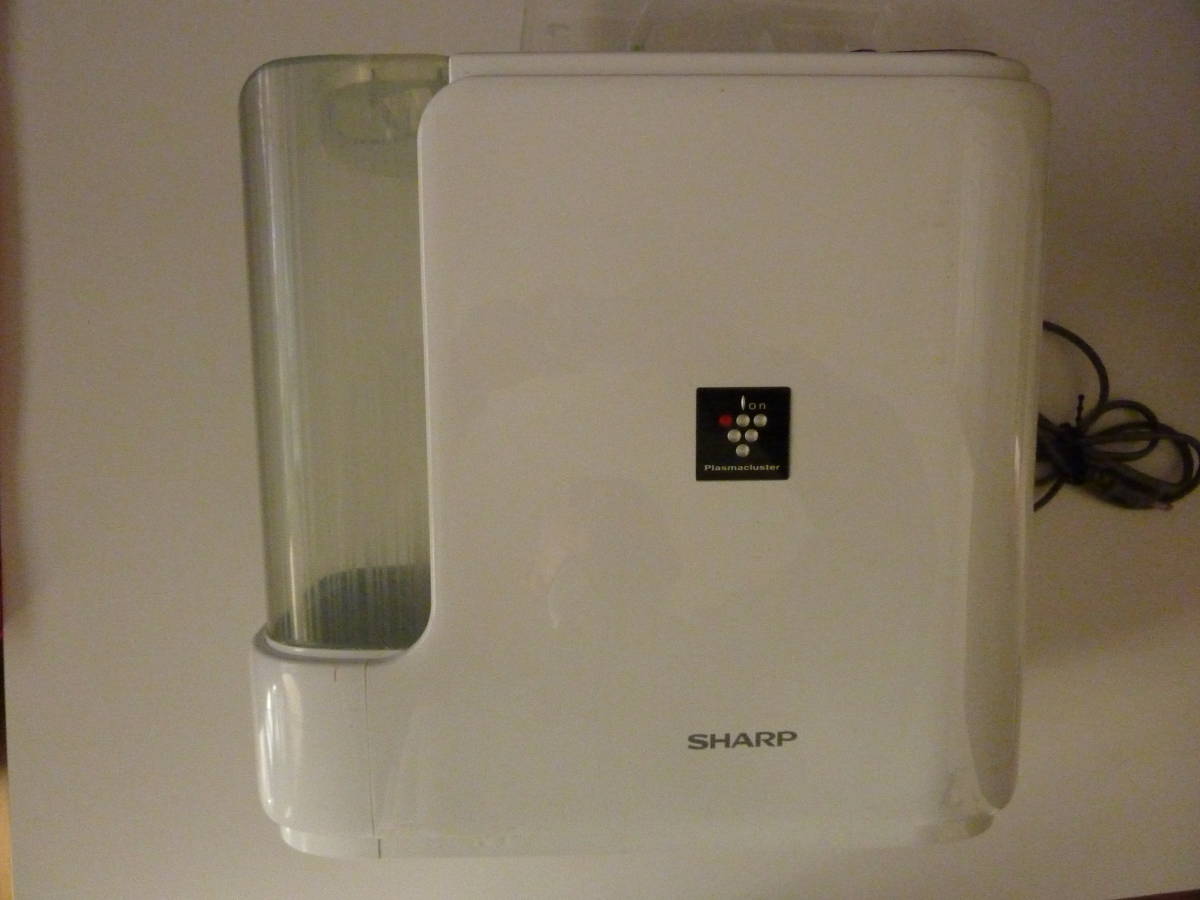Yahoo!オークション - シャープ加熱気化式加湿器 HV-Z70CX-W Yahoo!オークション - シャープ加熱気化式加湿器 HV-Z70CX-W