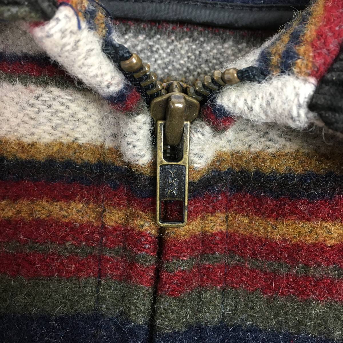 【90s】WOOLRICH ウールリッチ ブランケット コート 90年代 USA製 米国製 Lサイズ コーデュロイ襟 刻印タグ_画像5