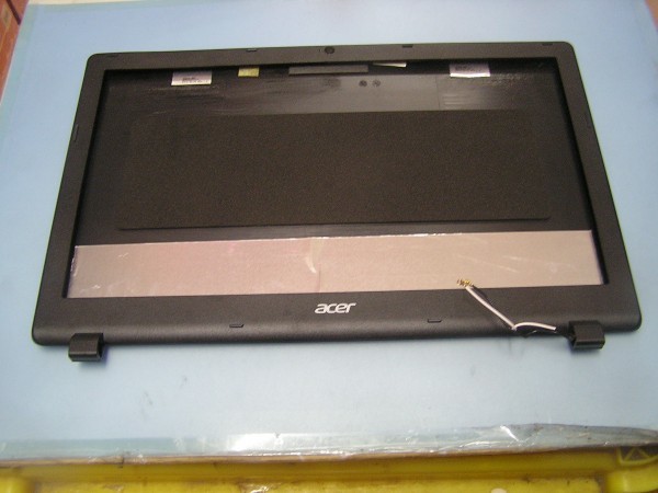 ACER Aspire ES1-511-A12C/F 等用 液晶部ケースのみ表裏 #_画像1