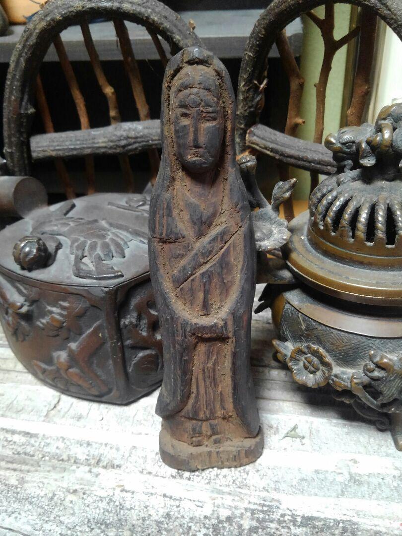 36％割引最先端 とても古い 木製 仏像 観音様 １ 骨董品 彫刻/オブジェクト 美術品-WWW.WULFYDIVING.RE