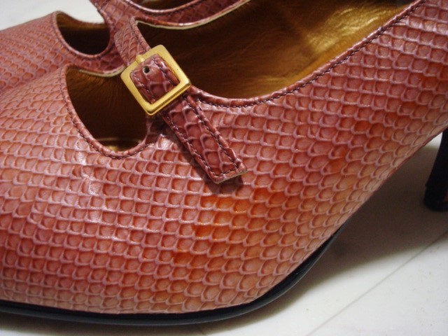 # новый товар не использовался есть перевод Red four does пальцы ног длина . розовый бежевый питон style эмаль style женский туфли-лодочки каблук 37 M размер 23.5cm