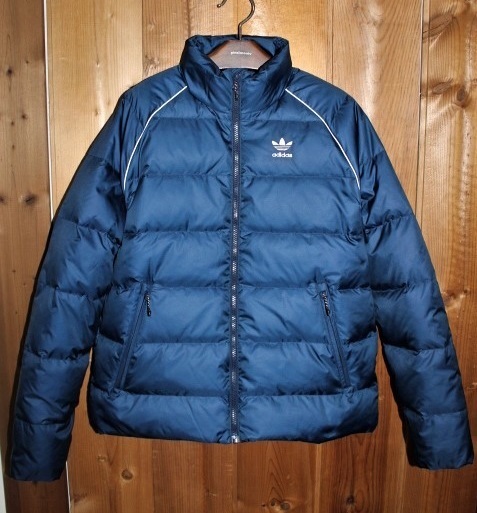 新品 adidas Originals ダウンジャケット (Mサイズ) アディダス オリジナルス 税込定価2万4200円 防寒 保温 ED5838