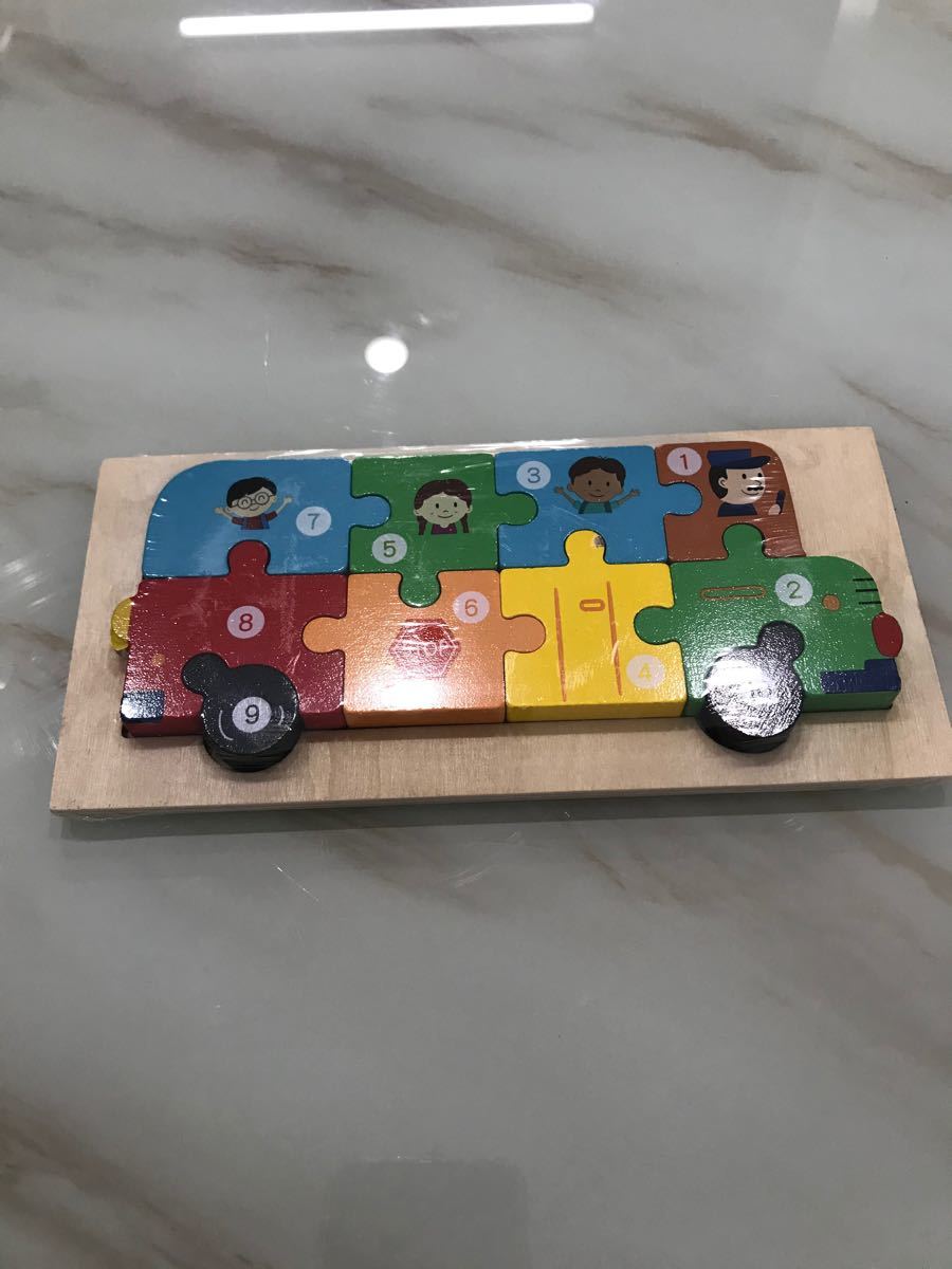 知育玩具 木製パズル (バス)