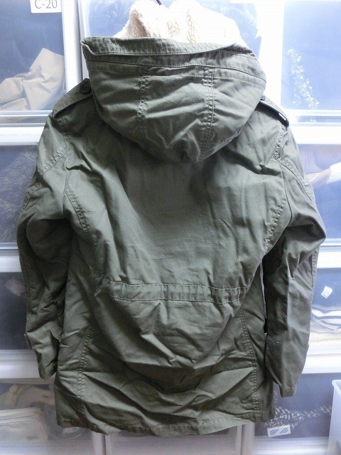 BURBERRY BLACK LABELオリーブ ミリタリージャケット BURBERRY BLACK LABEL ミリタリー ジャケット ボア M オリーブ