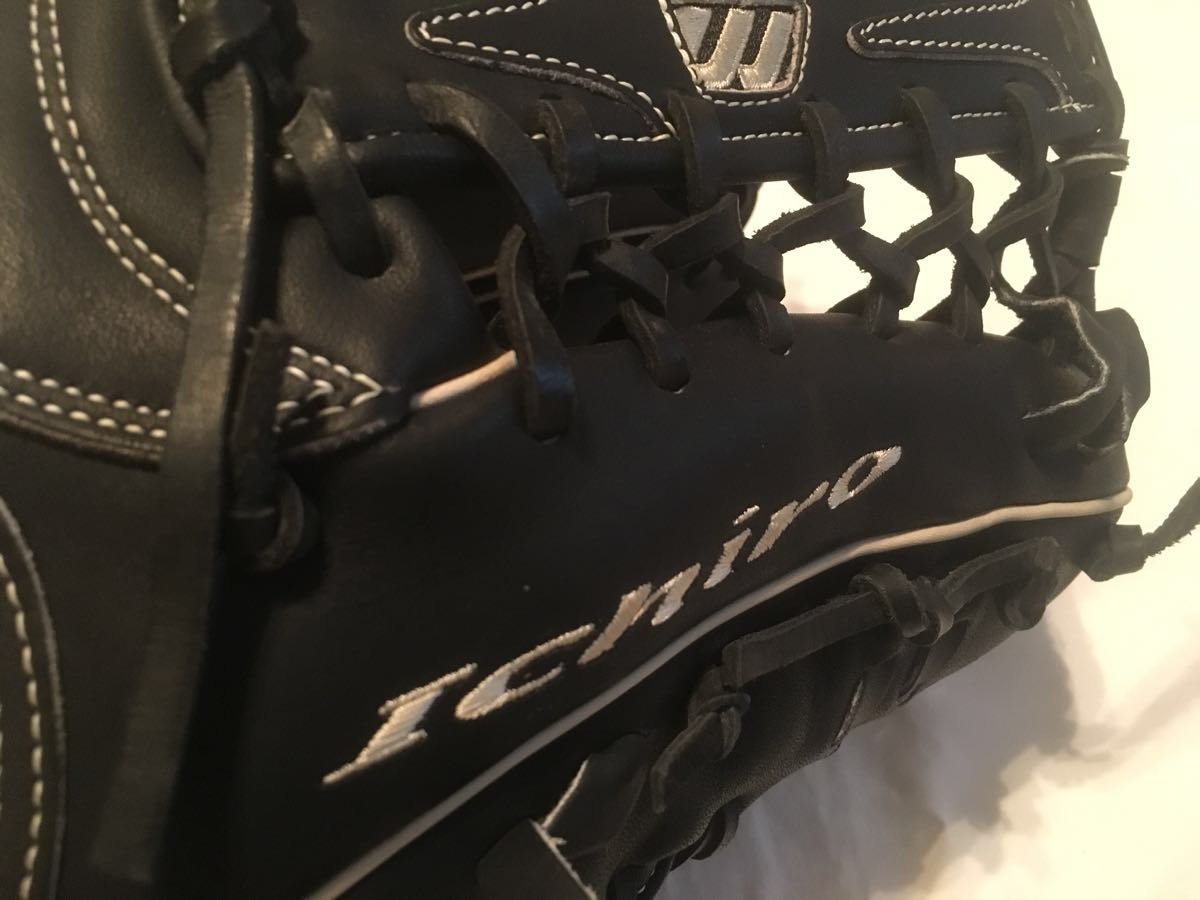 Yahoo!オークション - 非売品 激レア Mマーク イチローグラブ 希少品 Yahoo!オークション - 非売品 激レア Mマーク イチローグラブ 希少品