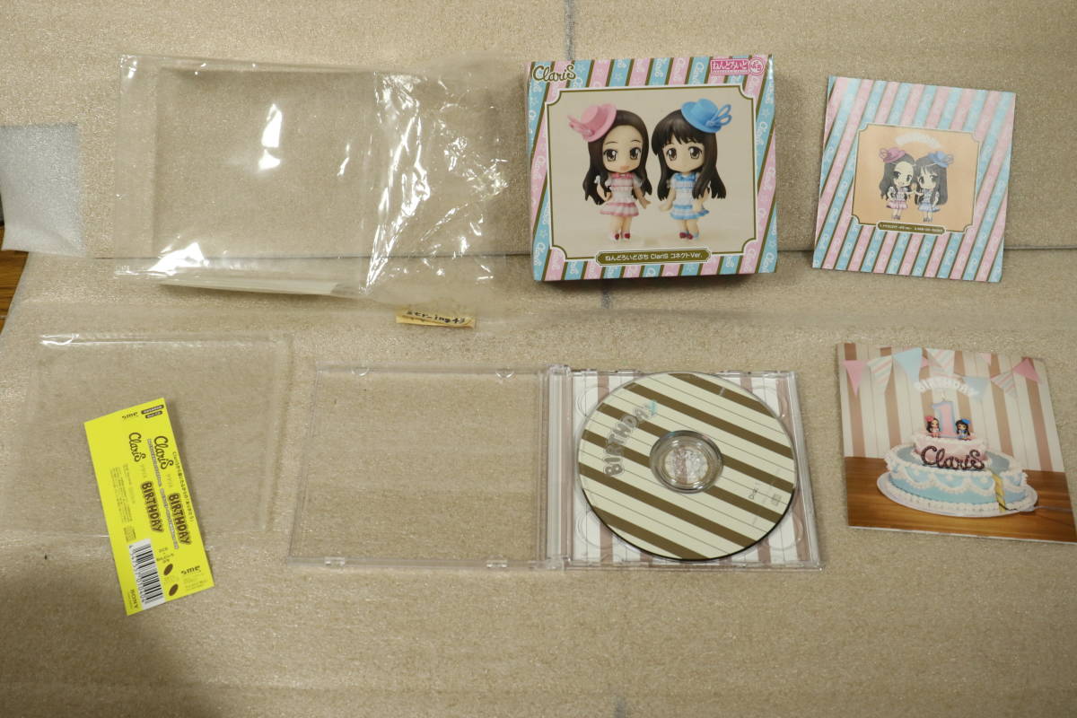 中古 美品 ClariS BIRTHDAY 完全限定生産盤 12cmCD＋8cmCD＋ねんどろいどぷち_画像2
