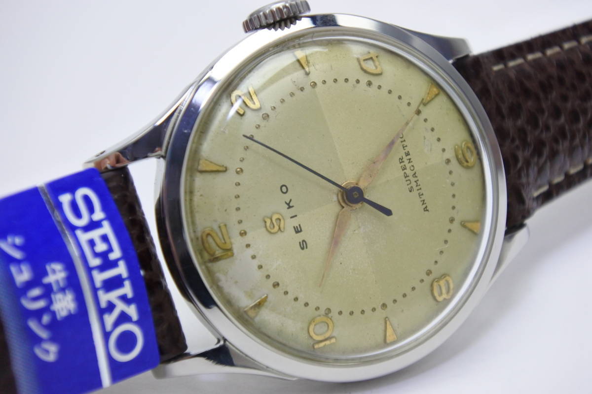 ☆☆☆セイコー初中三針 1950年代 Sマーク SEIKO SUPER 手巻紳士腕時計 純正SEIKOベルト 稀少文字盤