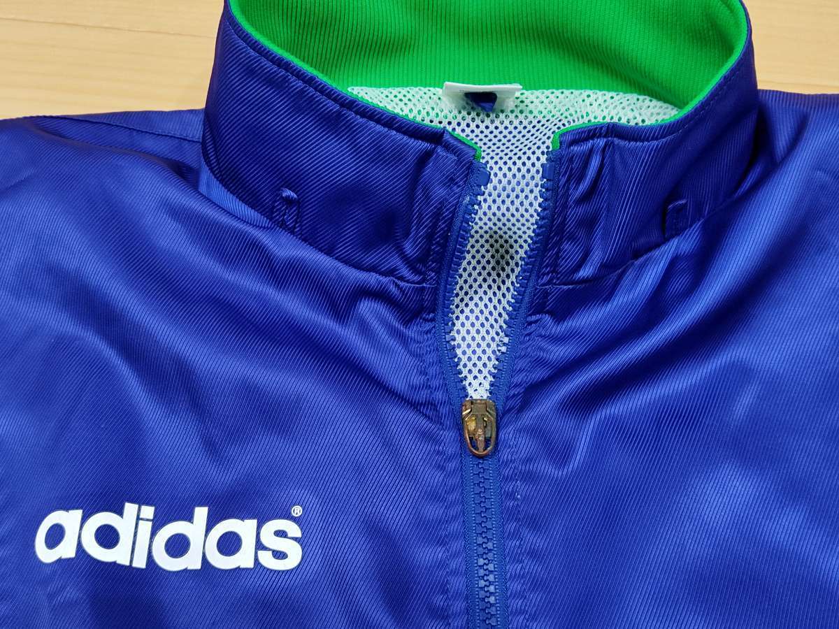 アディダス adidas - サッカー 普段着 USED 長袖 ウィンドブレーカー 内面メッシュ地 SIZE:L カラー:青系 COOL！ チャックサビ有