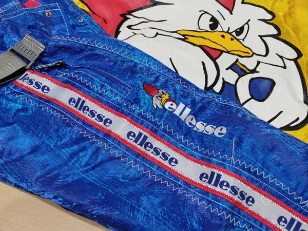 エレッセ ellesse COCORICO スノボ スキー USED美品 上下SET エレッセ ellesse COCORICO スノボ スキー USED美品 上下SET