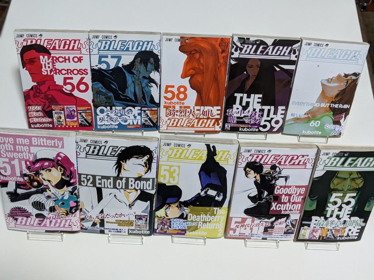 [全巻]BLEACH(ブリーチ)＋α　コミック　1巻から74巻 全巻 ＋キャラクターブックなど4冊 