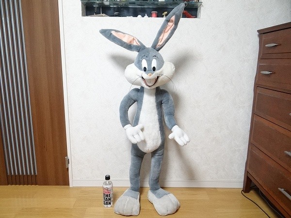 希少 90年代 ビンテージ ワーナー Bugs Bunny バックスバニー ぬいぐるみ 特大 等身大 125cm 当時物_画像1