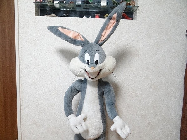 希少 90年代 ビンテージ ワーナー Bugs Bunny バックスバニー ぬいぐるみ 特大 等身大 125cm 当時物_画像3