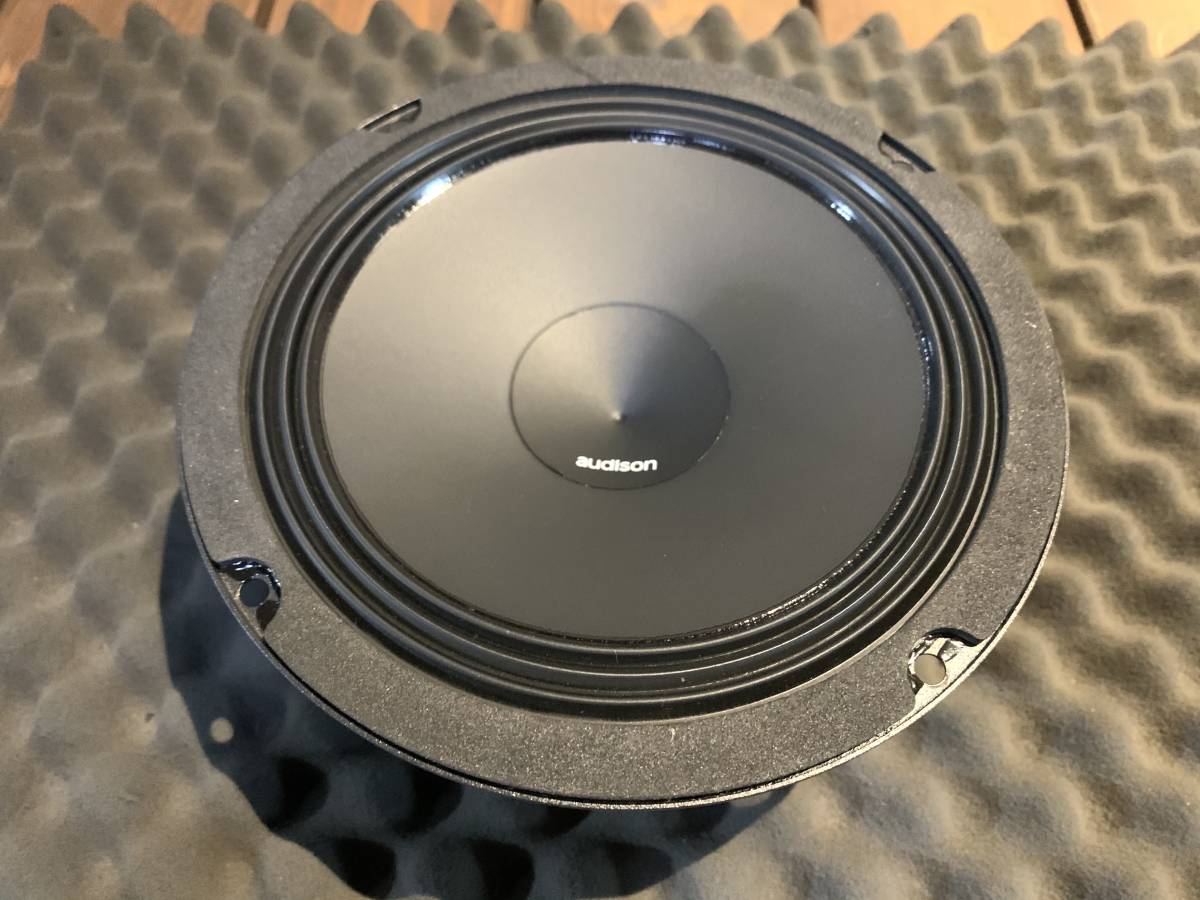 即納&大特価】 未使用 2個audison 8インチ ウーファー ミッドレンジ