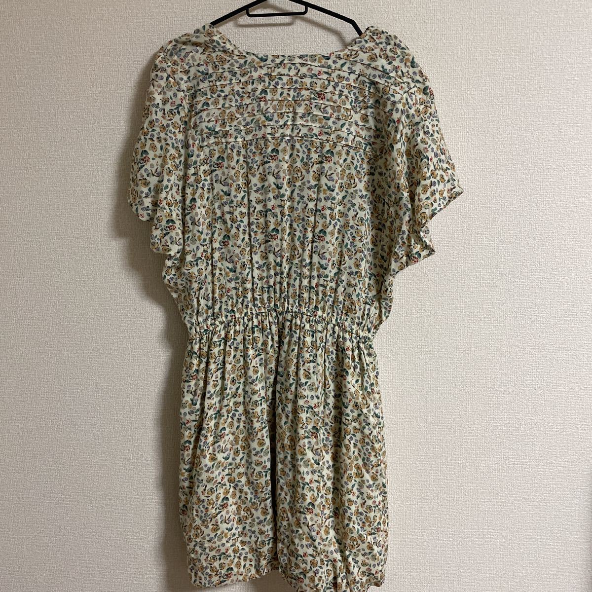  new goods E hyphen world gallery One-piece floral print print tuck tunic rayon tag attaching 