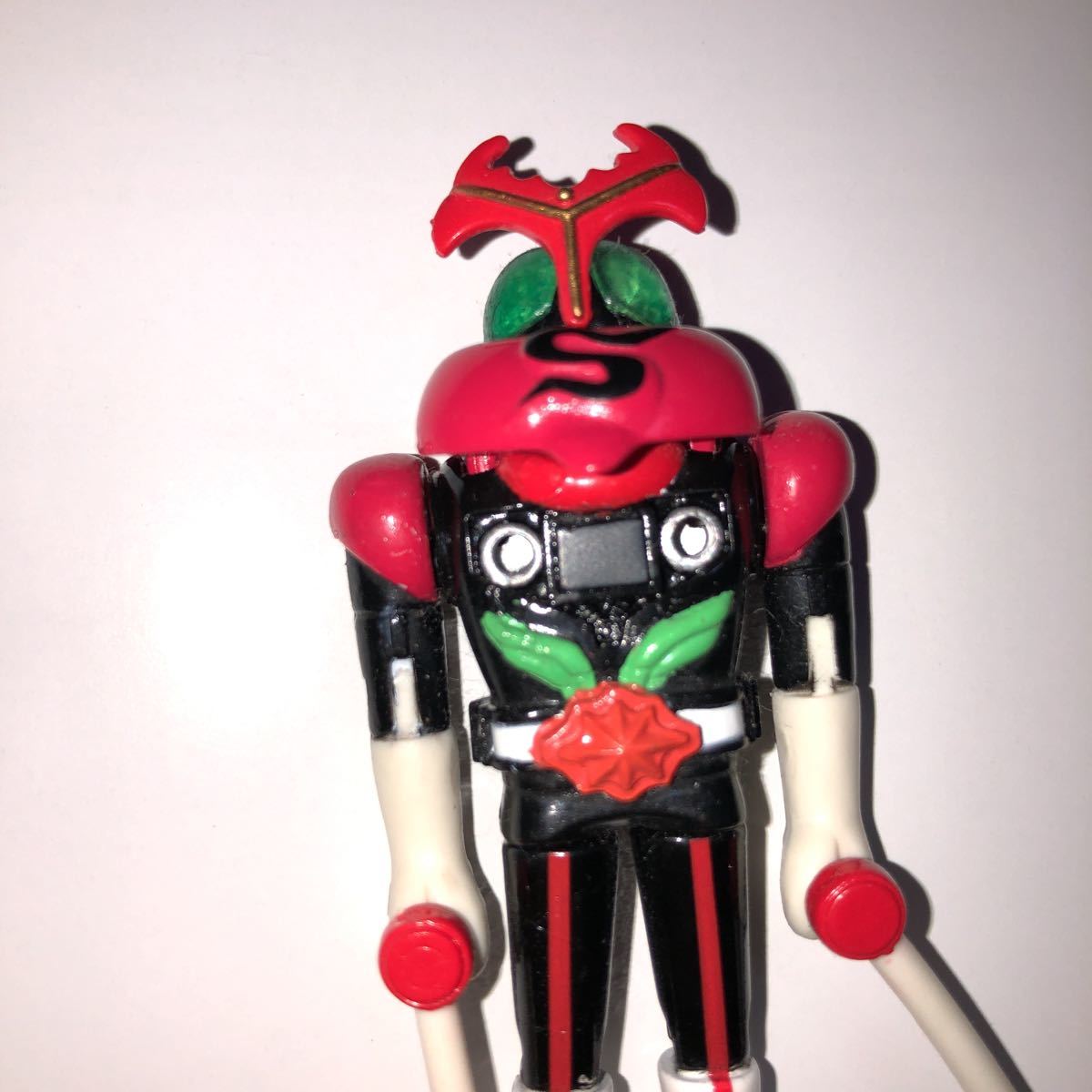  прекрасный товар. мак Capsule Chogokin Kamen Rider Stronger с коробкой книжка имеется 