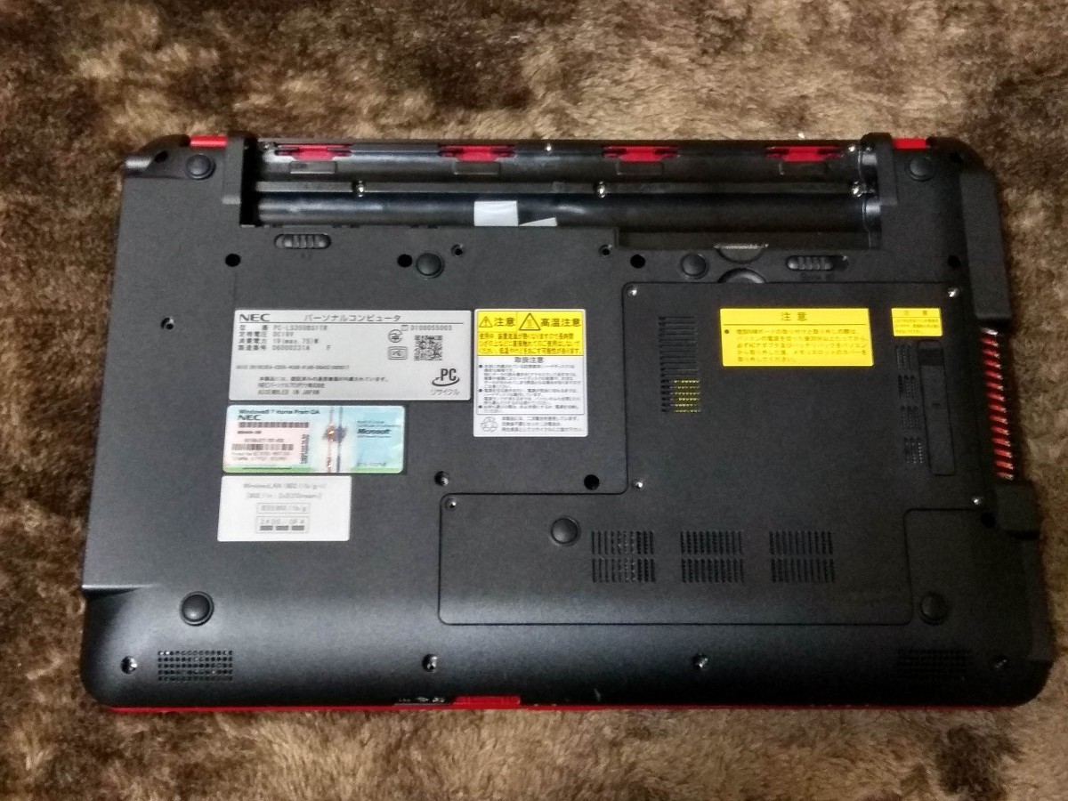 値下げ歓迎中】NEC/ノートパソコン/レッド/NS350/Win11/i3 クーポン超