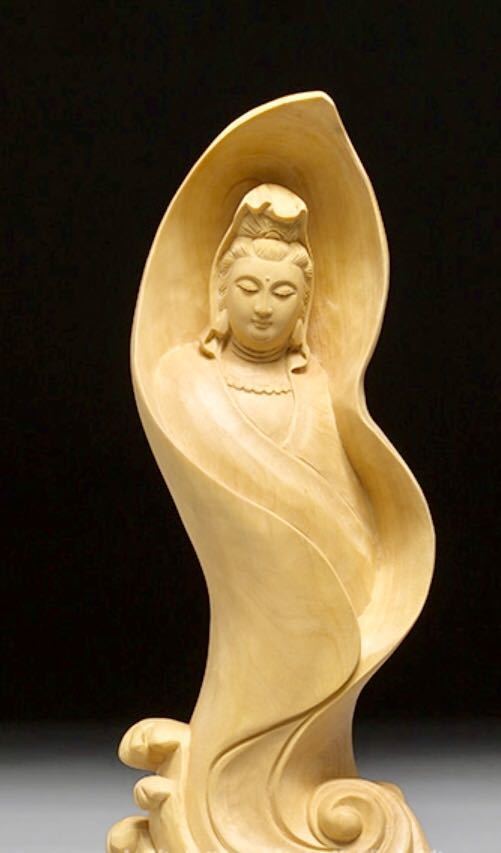 観音菩薩の手彫り木製仏像 【500円引きクーポン】
