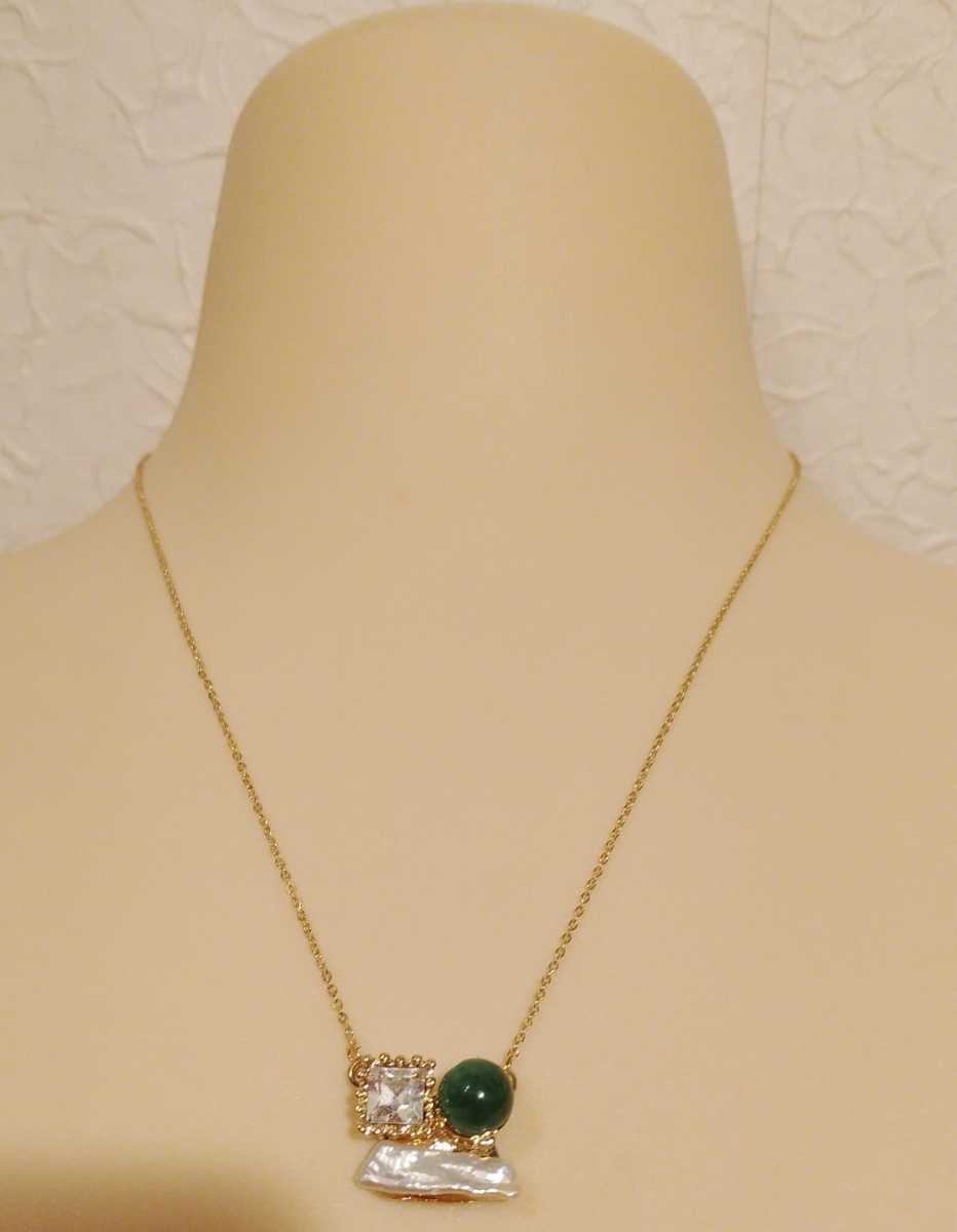  prompt decision * unused * storage bag attaching! North corner multi Stone necklace green green 