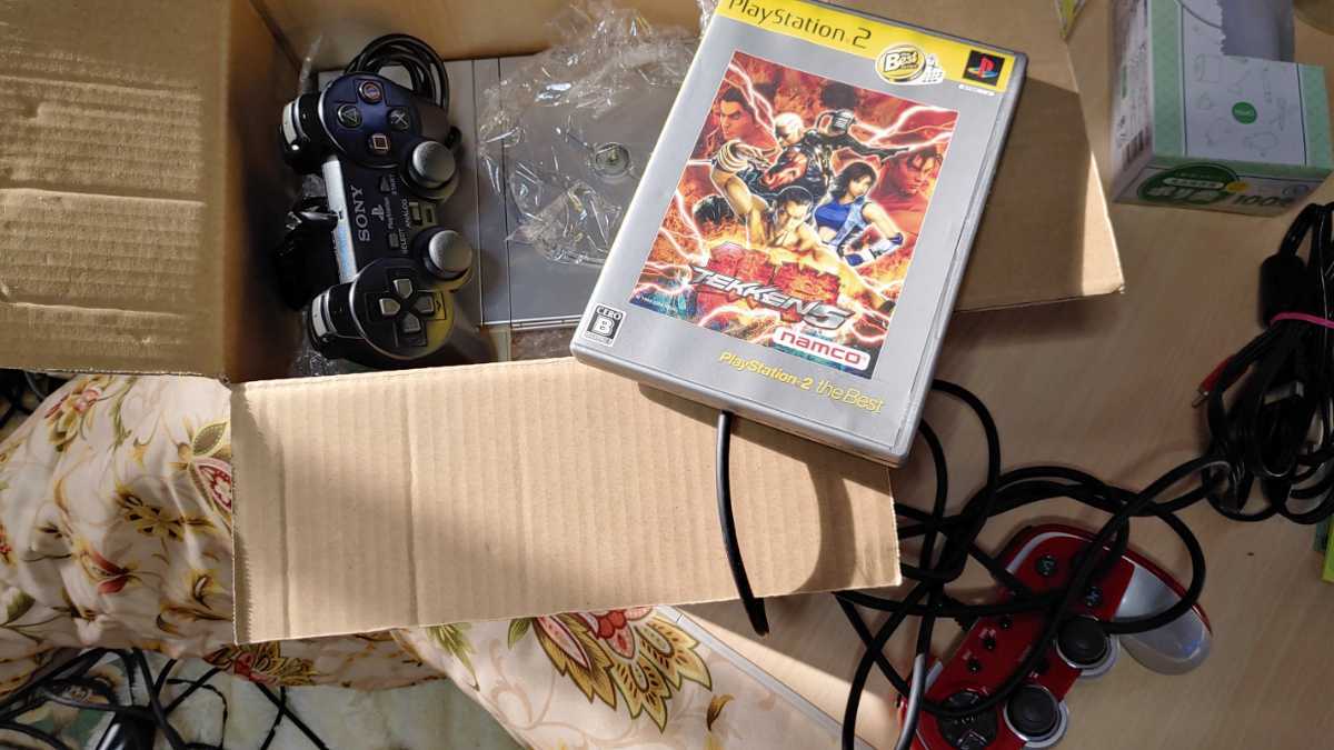良品☆薄型PS2本体 縦置きスタンド 連射コン メモリーカード 良品☆薄型PS2本体 縦置きスタンド 連射コン メモリーカード