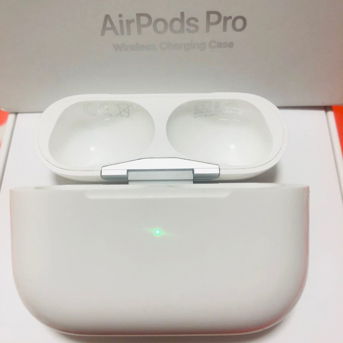 エアーポッズ　AirPodsPro 充電ケース　プロ充電器　Apple国内正規品