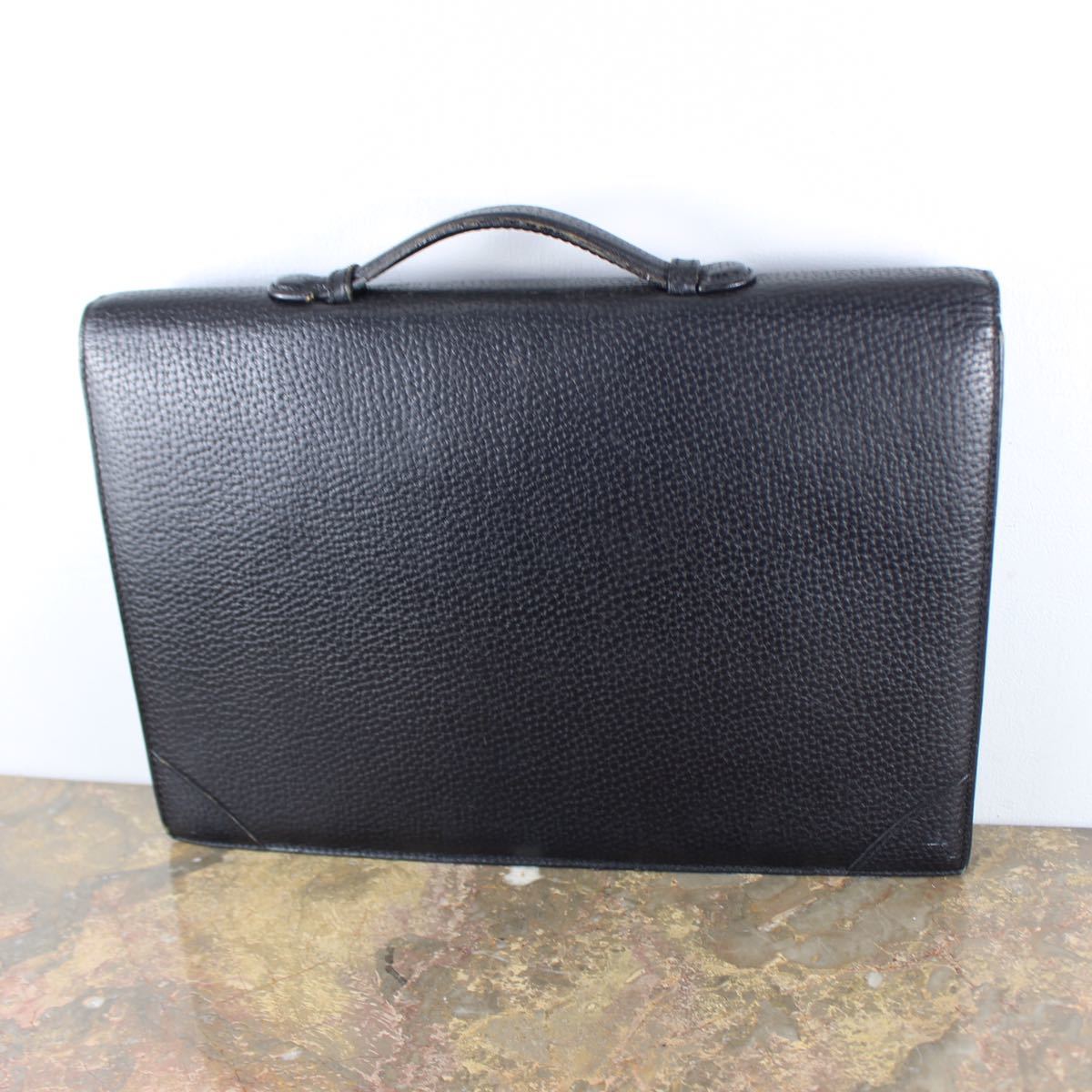 LOEWE ANAGRAM PATTERNED EMBOSSED LEATHER BUSINESS BAG MADE IN ITALY/ロエベアナグラム型押しレザービジネスバッグ