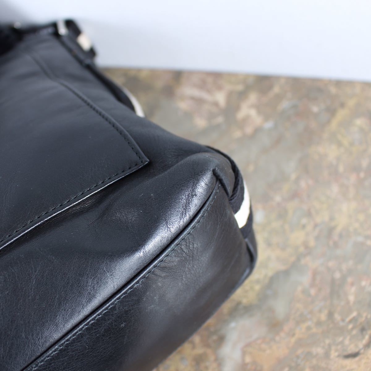 BALLY LINE LEATHER SHOULDER BAG/バリーラインレザーショルダーバッグ