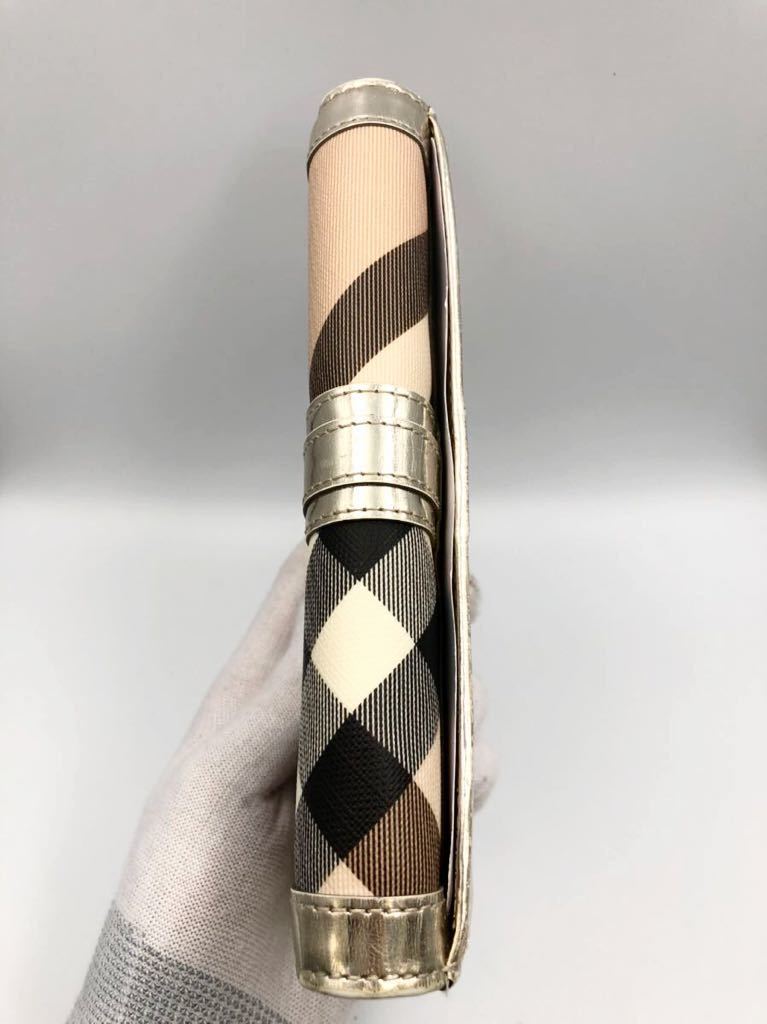 2022春の新作 バーバリー 長財布 ゴールド×チェック 小銭入れ付き 美品 PVC BURBERRY - その他財布 - reachahand.org 2022春の新作 バーバリー 長財布 ゴールド×チェック 小銭入れ付き 美品 PVC BURBERRY - その他財布 - reachahand.org