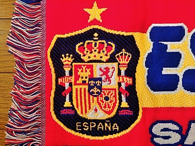 サンティアゴ・ベルナベウ 現地購入 EURO2020 スペイン代表 応援タオル 新品未使用品 欧州選手権 スウェーデン代表戦 サッカーグッズ_画像2