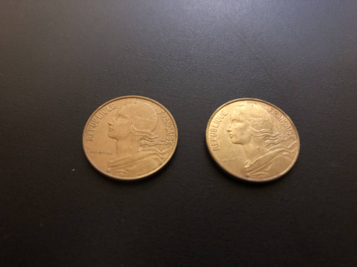 ２枚セット　フランス　通貨　硬貨　サンチーム　外国_画像2