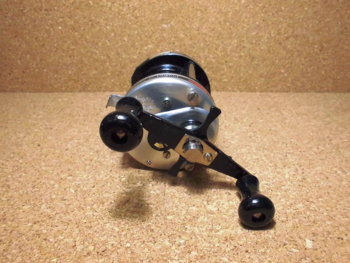 ABU garcia 6500C old 1984年 アブ 雷魚 ライギョ 鯰 ナマズ ABU garcia 6500C old 1984年 アブ 雷魚 ライギョ 鯰 ナマズ