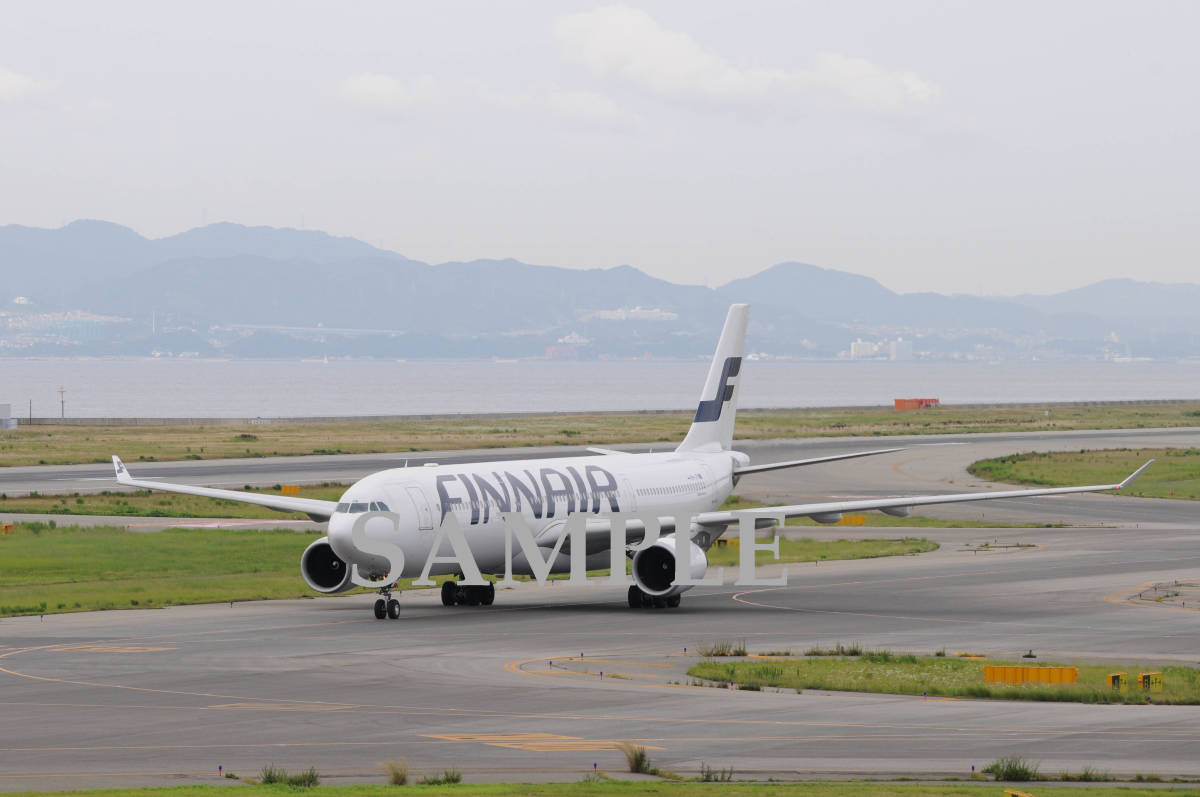 D【航空機写真】Ｌ版４枚 フィンエアー A330-300 関西空港の画像4