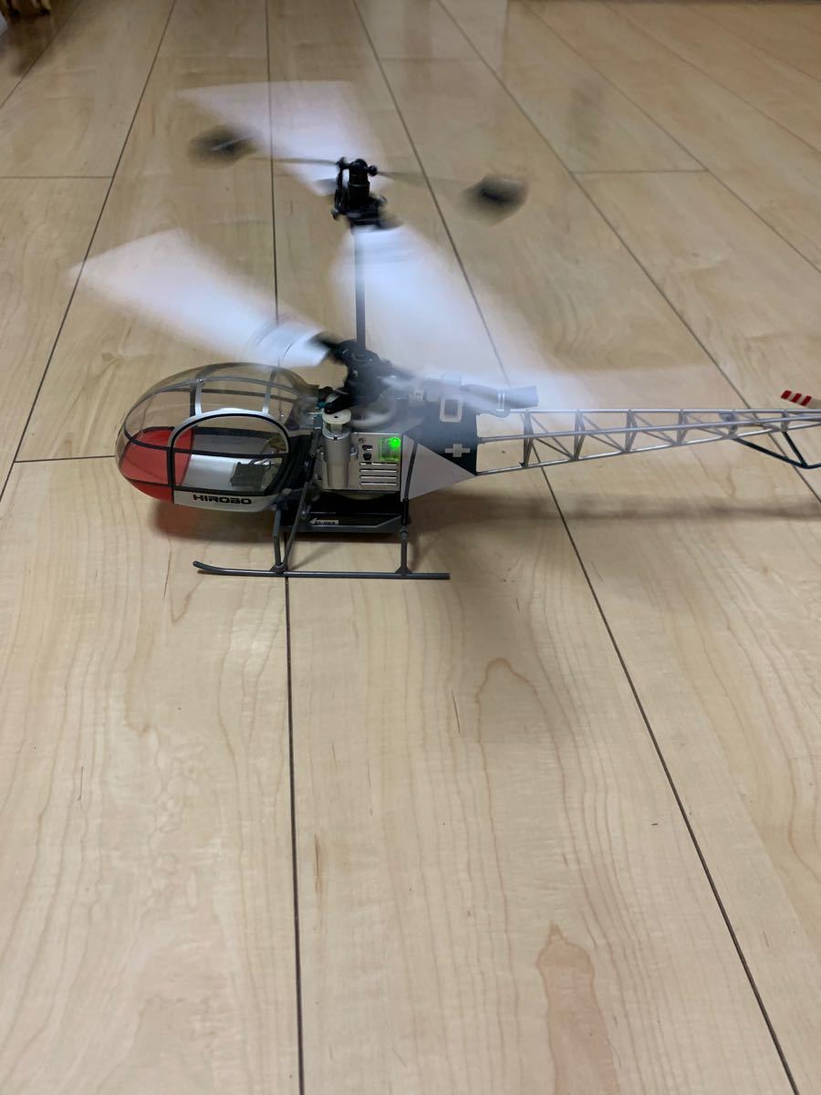 HIROBO XRB SR lama 室内用ラジコンヘリ 無線タイプ 完動品 HIROBO XRB SR lama 室内用ラジコンヘリ 無線タイプ 完動品