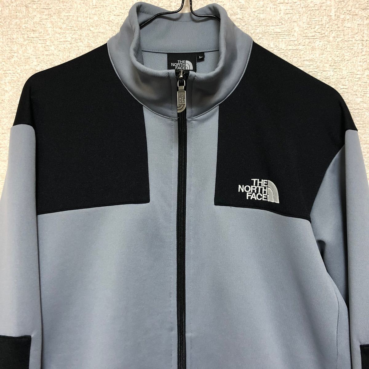 THE NORTH FACE ノースフェイストラックジャケット美品　Mサイズ