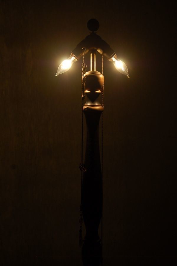K2092*1920s 2灯フロア ランプ アトリエ*アンティーク*アーツアンドクラフト時代*木製ライト*OLDピンクガラス*照明*店舗什器 ディスプレイ