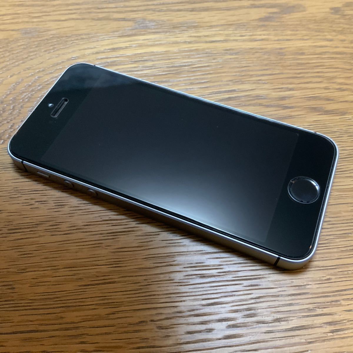 Paypayフリマ Iphone Se 第1世代 32gb スペースグレー Simフリー 美品 バッテリー90 Paypayフリマ Iphone Se 第1世代 32gb スペースグレー Simフリー 美品 バッテリー90