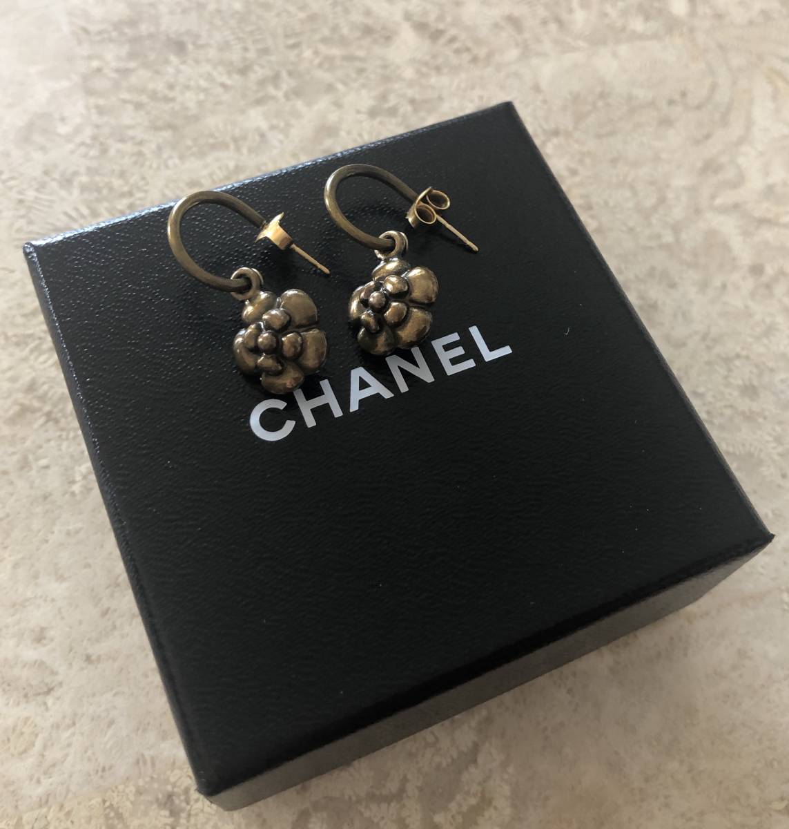 CHANELシャネル★カメリアピアス