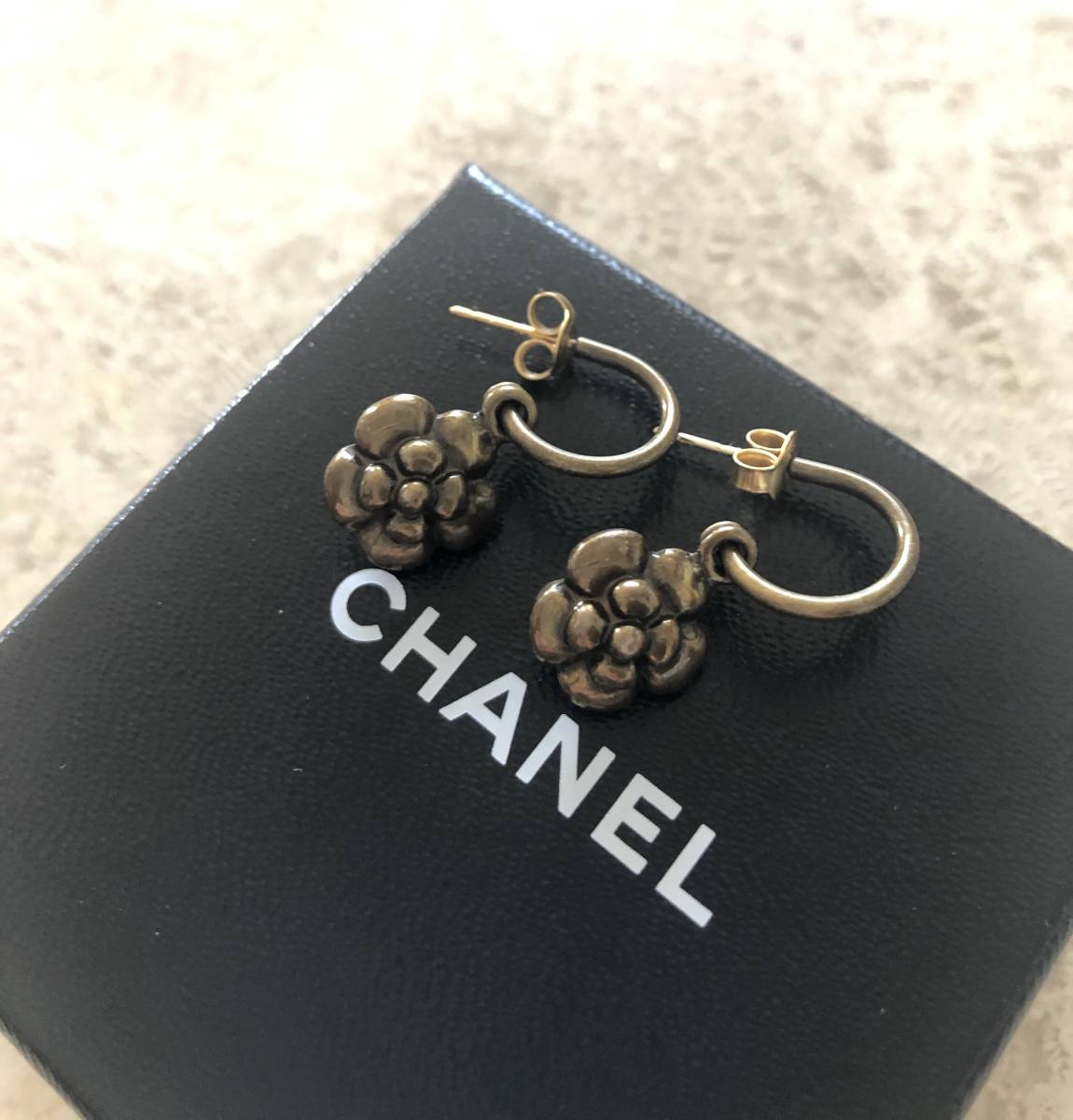 CHANELシャネル★カメリアピアス