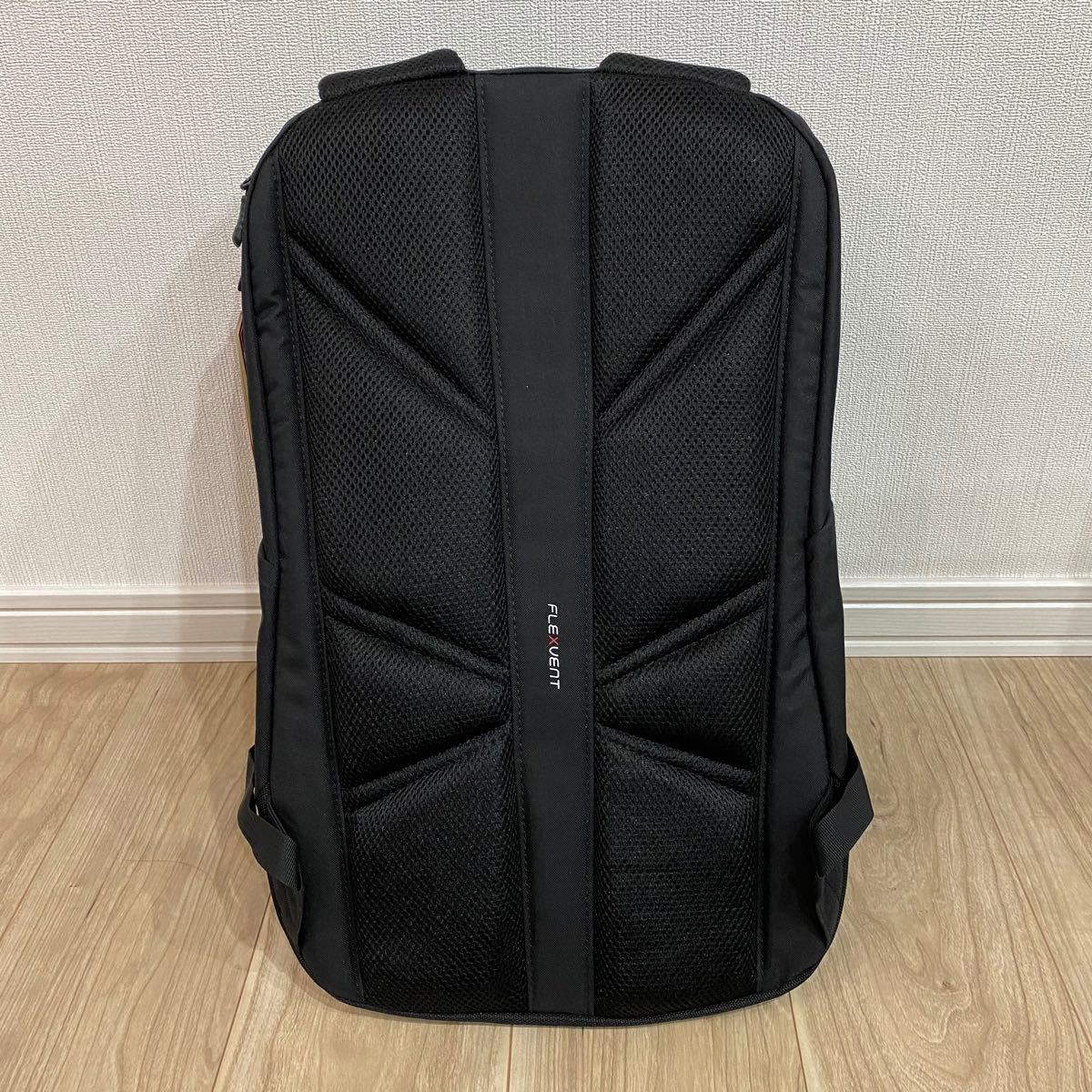 新品 ノースフェイス リュック バックパック ピボター 27L リュックサック  THE NORTH FACE リュックサック 黒