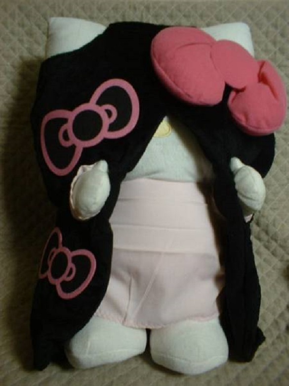 ヤフオク! - 【 貞子 × キティ ぬいぐるみ 大 】ぬいぐるみくじ 《...