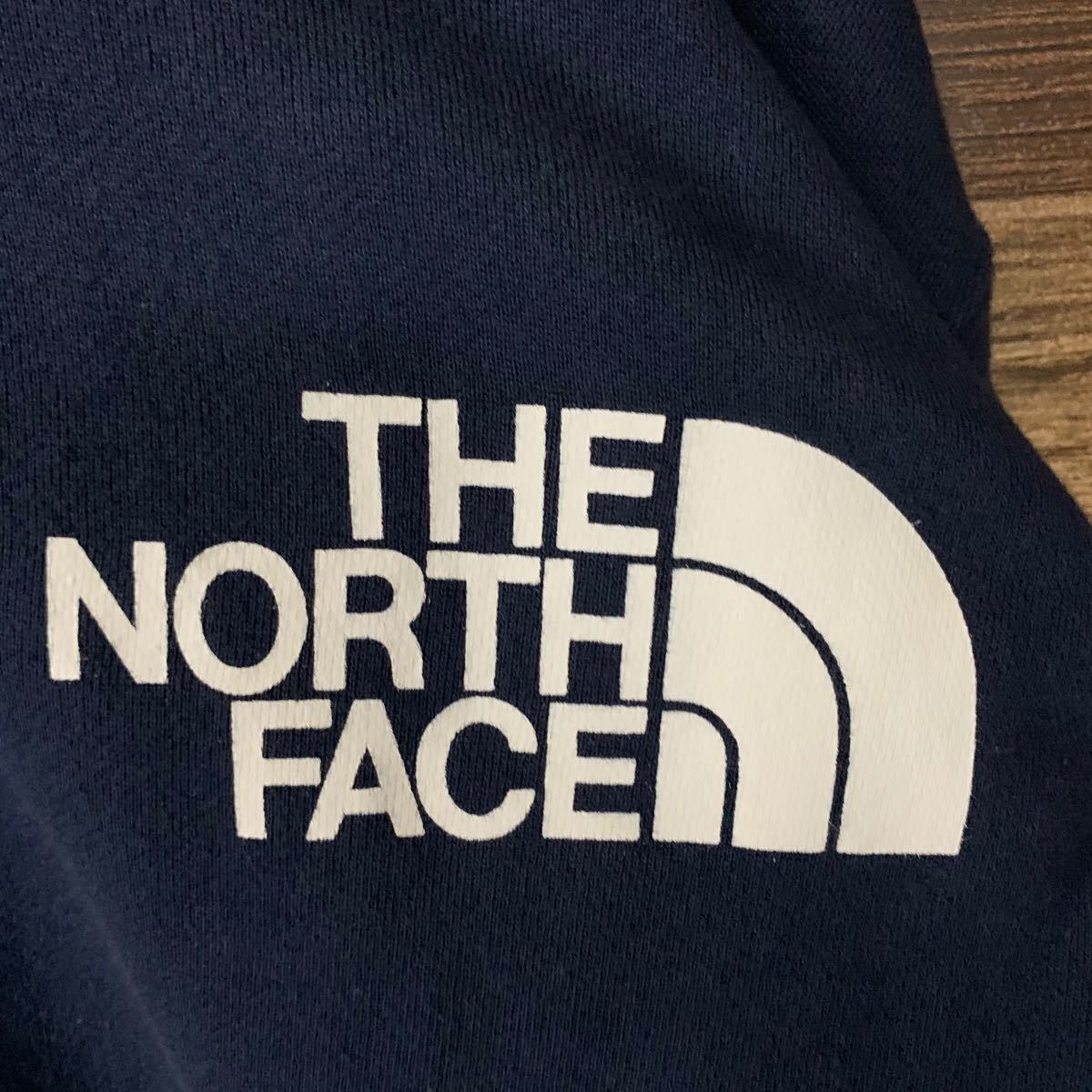 THE NORTH FACE ノースフェイス  ロゴ　プリント　ジップ　パーカー