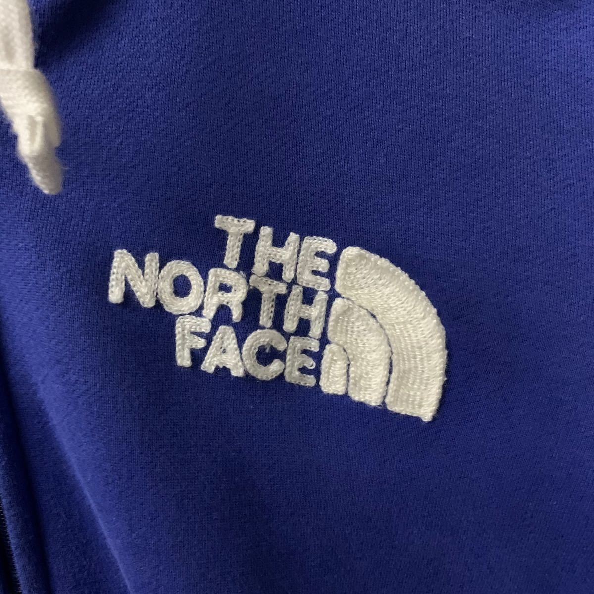 THE NORTH FACE ノースフェイス  フロント　ロゴ　ジップ　パーカー