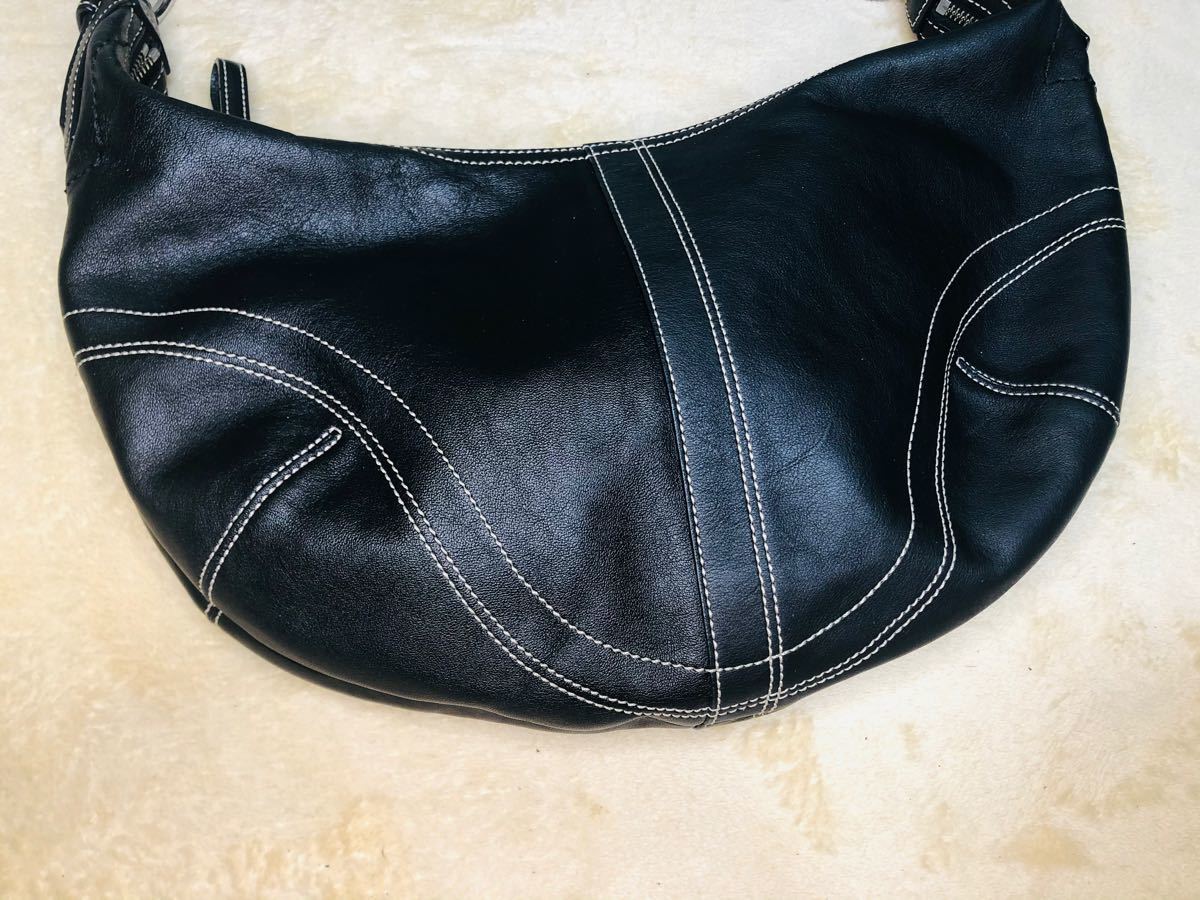 美品】COACH コーチ ホーボー 牛革 レザー ショルダーバッグ 黒 美品】COACH コーチ ホーボー 牛革 レザー ショルダーバッグ 黒