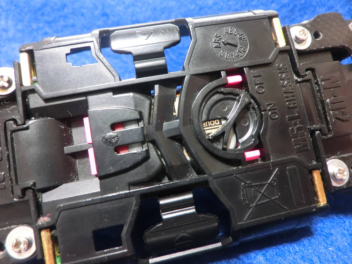 正規店仕入れの 中古 MSシャーシ MSフレキシブル加工 HDP バンパー付き 公式5 ミニ四駆