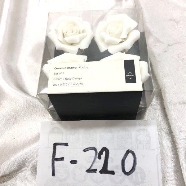 Ceramic Drawer Knobs Set of 4 Cream Rose Design クリーム ローズ バラ ドアノブ 取っ手 つまみ インテリア 装飾 Φ6xH7.5 cm F-220_画像1